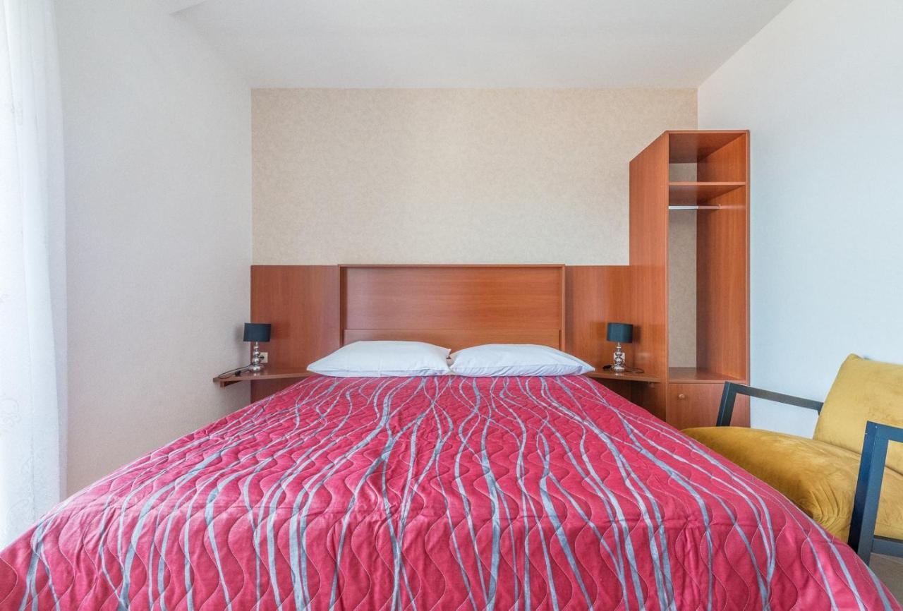 Apartments Ivana-Mira โอครูกกอร์นญี ภายนอก รูปภาพ