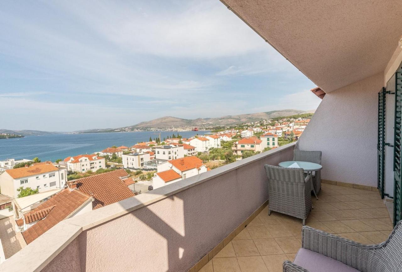 Apartments Ivana-Mira โอครูกกอร์นญี ภายนอก รูปภาพ
