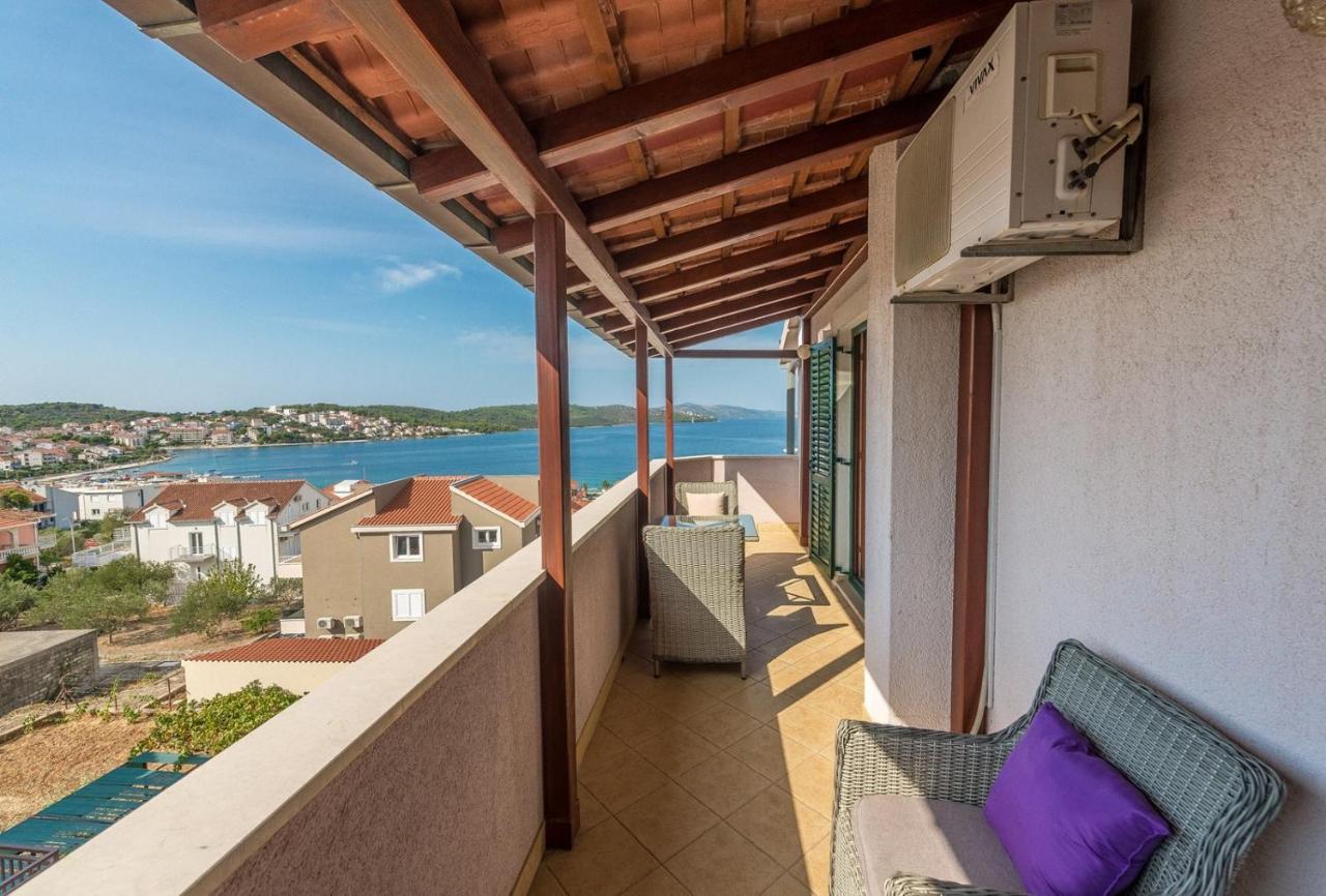Apartments Ivana-Mira โอครูกกอร์นญี ภายนอก รูปภาพ