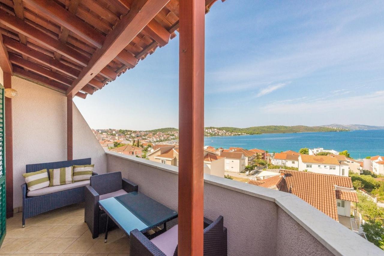 Apartments Ivana-Mira โอครูกกอร์นญี ภายนอก รูปภาพ